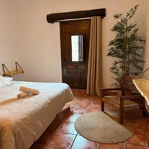 El Cielo, Cortijo En El Corazon De Montanas Málaga
